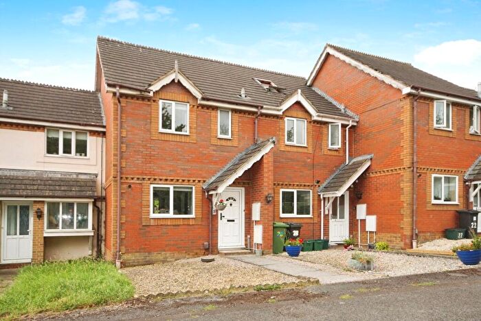 2 Bedroom Terraced House For Sale In Sunningdale Drive, Warmley, Bristol, BS30