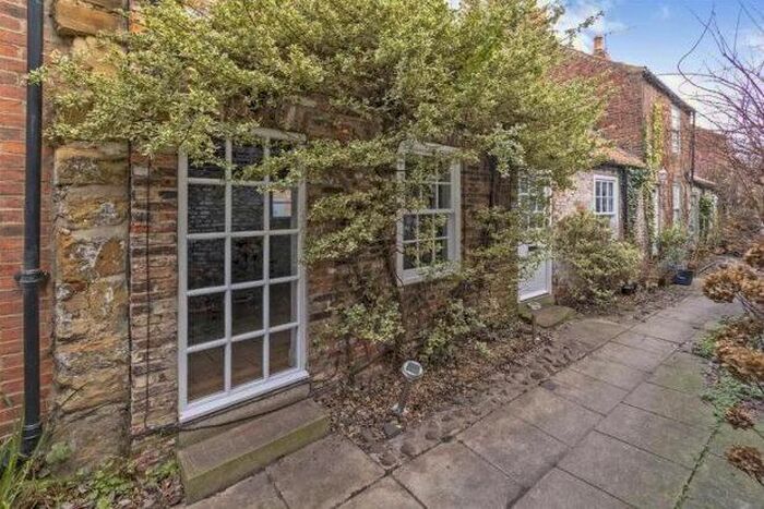 2 Bedroom Terraced House To Rent In Yarm, TS15