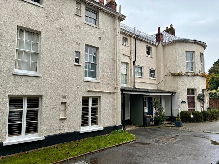 1 Bedroom Apartment For Sale In Rectory Close, Ashtead, KT21