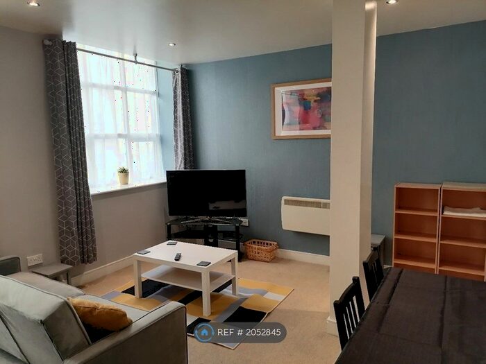 1 Bedroom Flat To Rent In Hick Street, Bradford, BD1