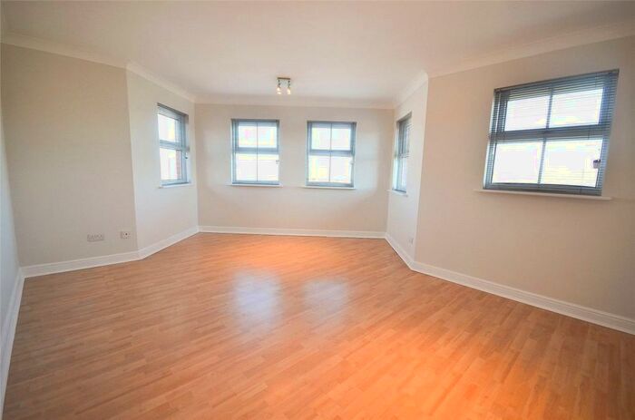 2 Bedroom Apartment To Rent In Capitol Court, School Lane, Didsbury, Manchester, M20