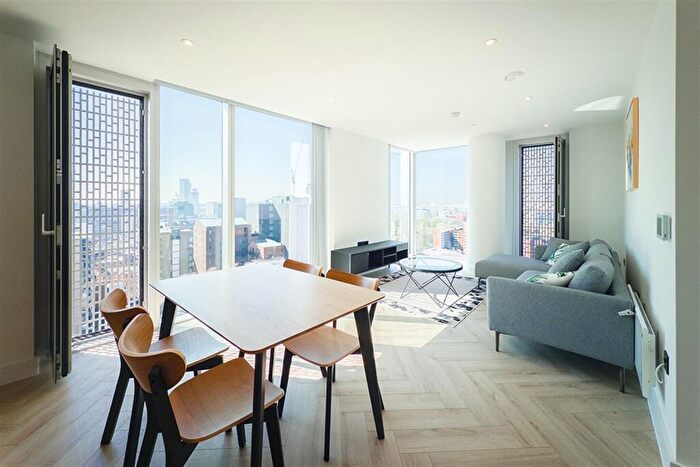 2 Bedroom Apartment To Rent In Bankside, Colliers Yard, M3