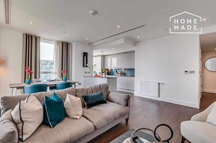 1 Bedroom Flat To Rent In Ostro Tower, Canary Wharf, E14