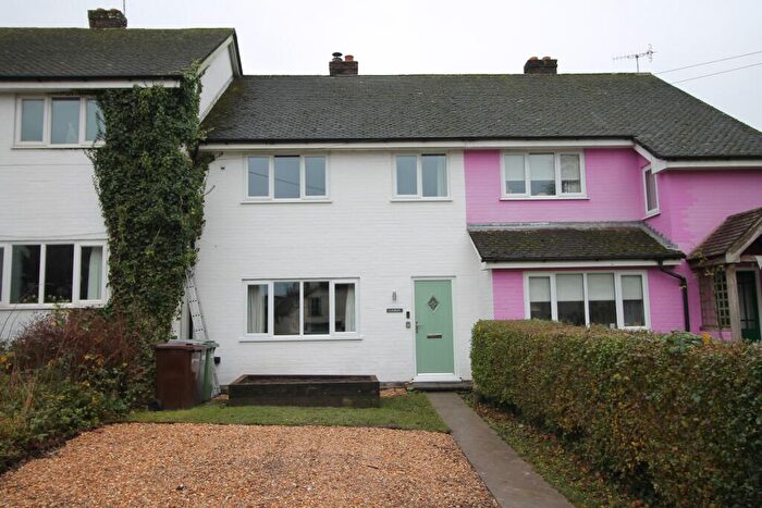 3 Bedroom Terraced House For Sale In Droxford, Hampshire, SO32