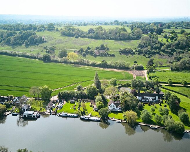 Land For Sale In Spade Oak Reach, Cookham, SL6