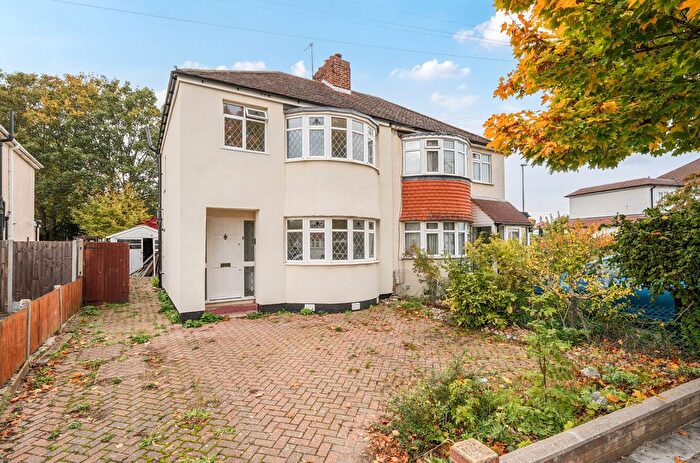 3 Bedroom Semi Detached House For Sale In Ryecroft Road, Petts Wood, Orpington, BR5
