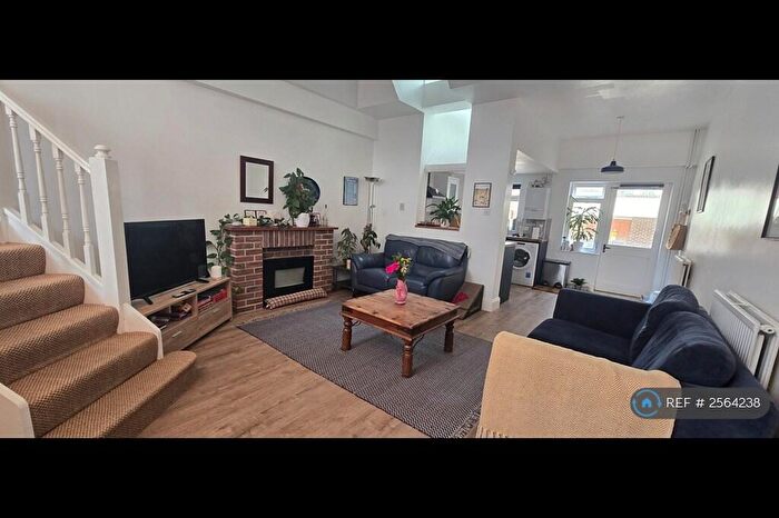 2 Bedroom Terraced House To Rent In College Street, Brighton, BN2