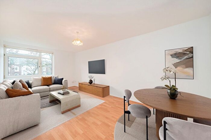 1 Bedroom Flat For Sale In Edwin Road, Twickenham, TW2