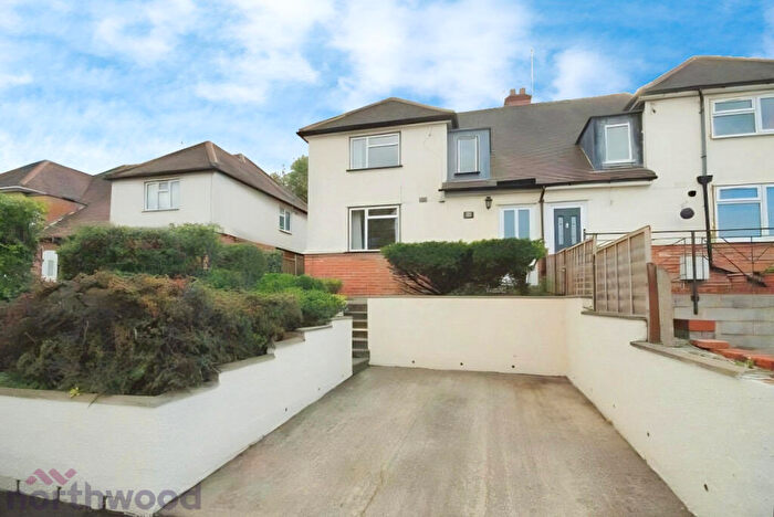 3 Bedroom Semi Detached House To Rent In Suffield Road, High Wycombe, HP11