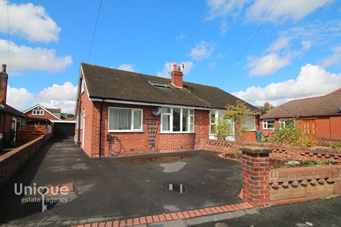 3 Bedroom Semi-Detached House For Sale In St. Stephens Road, Preston, PR4