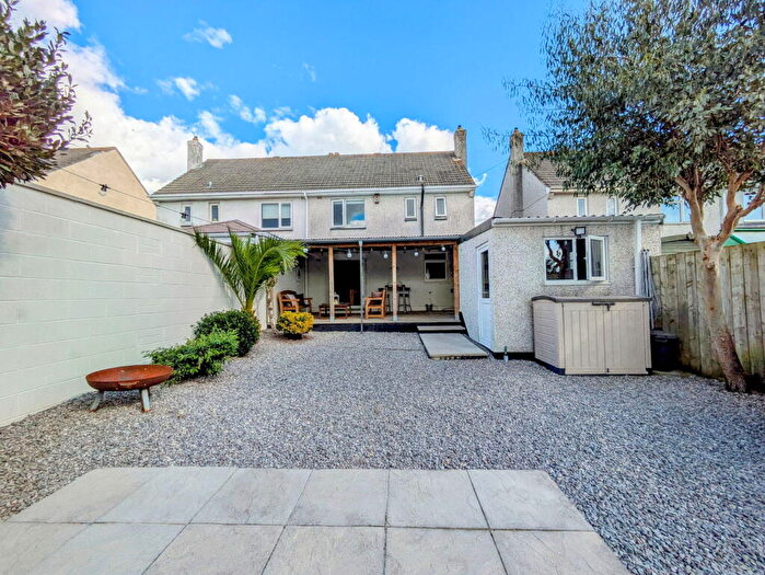 3 Bedroom Semi Detached House For Sale In Spencer Road, Plymstock, PL9