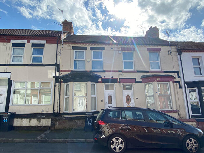 4 Bedroom Terraced House For Sale In Larch Road, Birkenhead, Merseyside, CH42