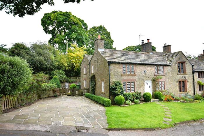 3 Bedroom Semi-Detached House For Sale In Churchbank Cottage, Barlow Hill, Wincle, SK11