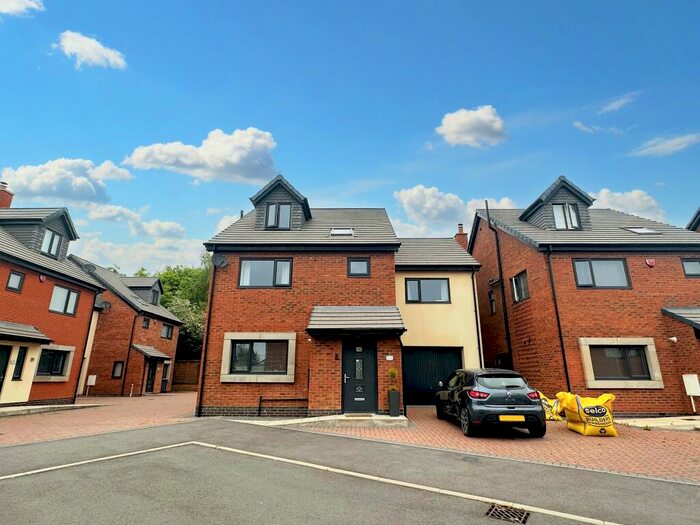 5 Bedroom Detached House To Rent In Browns Blue Close, Markfield, LE67