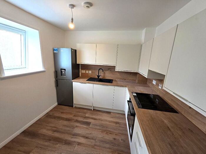 2 Bedroom Flat To Rent In Glendale Mews, City Centre, Aberdeen, AB11