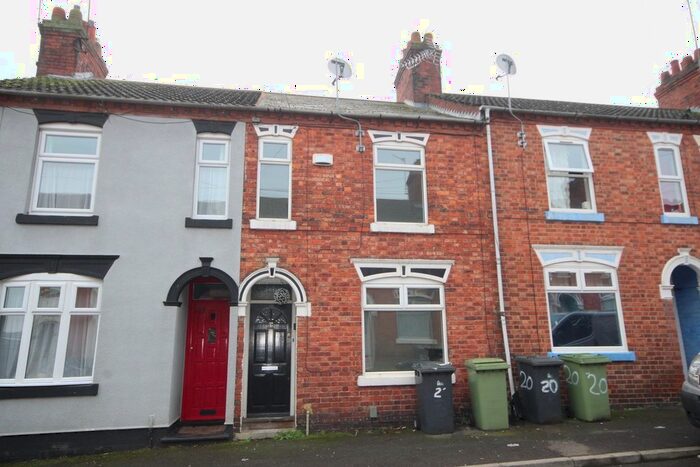 3 Bedroom Terraced House To Rent In Salisbury Road, Wellingborough, NN8