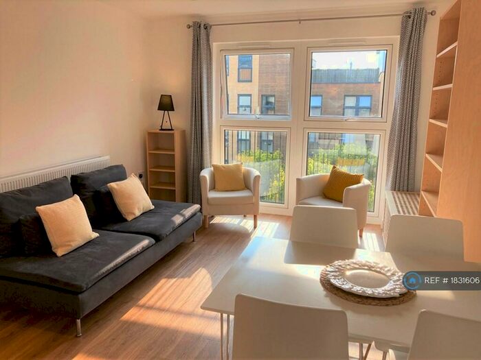 1 Bedroom Flat To Rent In Letchworth Road, Stanmore, HA7