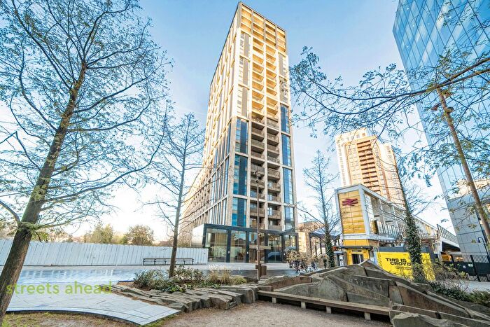 1 Bedroom Flat For Sale In Caithness Walk, Croydon, CR0