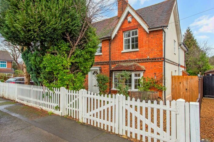 4 Bedroom Semi-Detached House To Rent In Spring Gardens, South Ascot, Ascot, Berkshire, SL5