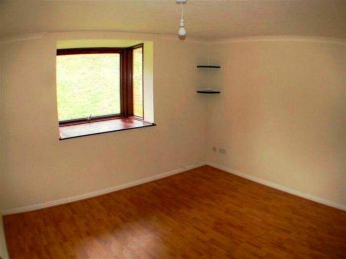1 Bedroom Flat To Rent In Tippett Rise, Reading, RG2