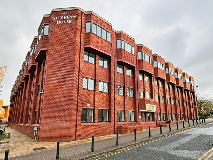 2 Bedroom Apartment For Sale In Prospect Hill, Redditch, B97