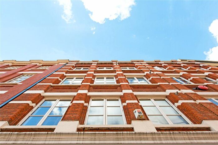 1 Bedroom Apartment For Sale In Britton Street, EC1M