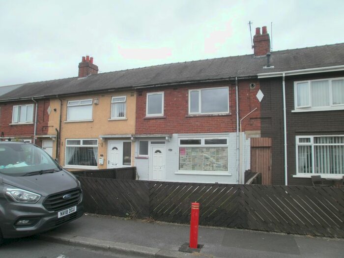 Houses for sale & to rent in TS3 9AT, Turford Avenue, North Ormesby And