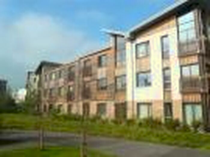 2 Bedroom Flat To Rent In Cowleaze, Chippenham, SN15