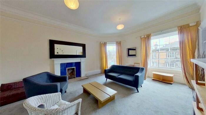 3 Bedroom Flat To Rent In Alva Street, West End, Edinburgh, EH2