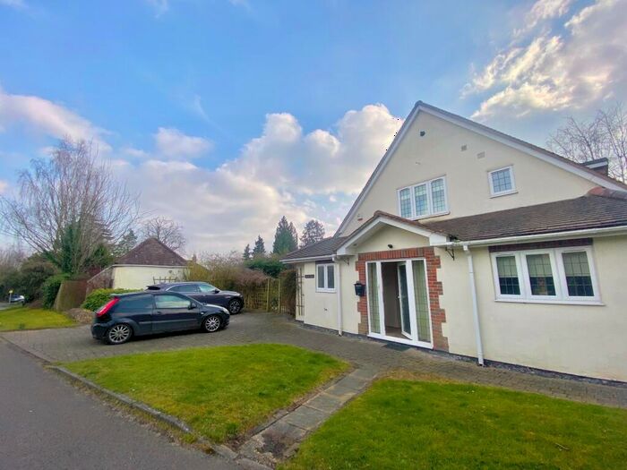 4 Bedroom Detached House To Rent In Gravel Path, Berkhamsted, HP4