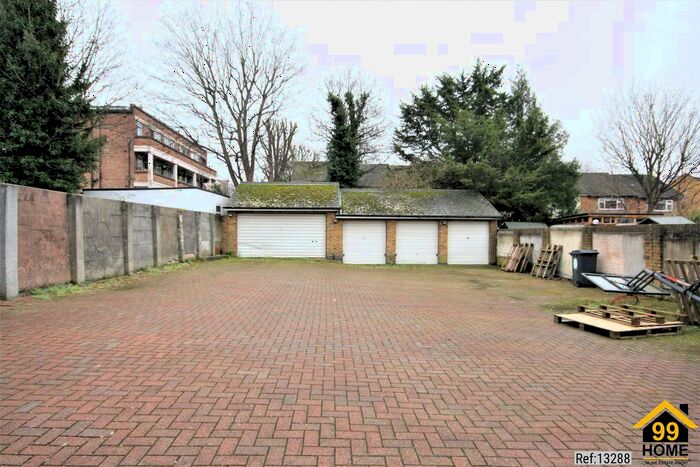 Land To Rent In Esther Road, Leyton, London, E11