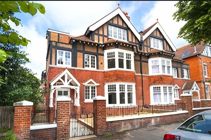 1 Bedroom Flat To Rent In Sackville Road, Hove, BN3