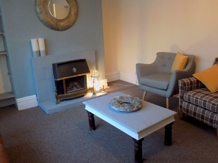 2 Bedroom Flat To Rent In Mirador Crescent, Uplands, Swansea, SA2