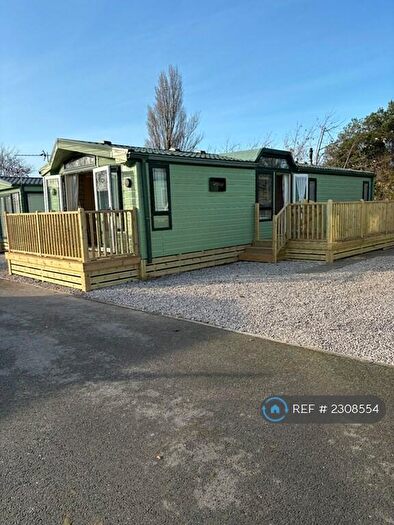 2 Bedroom Mobile Home To Rent In Langridge Way, Morecambe, LA4
