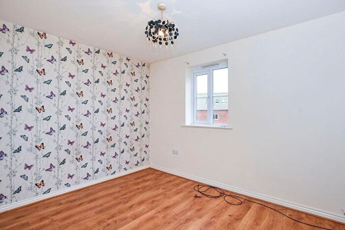 2 Bedroom Apartment To Rent In Kenneth Close, Prescot, Merseyside, L34