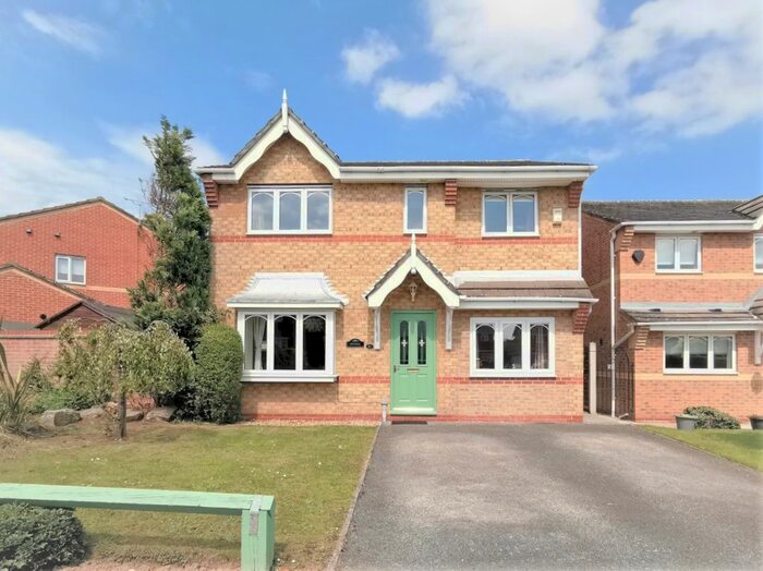 4 Bedroom Detached House To Rent In The Fairways, Winsford, CW7