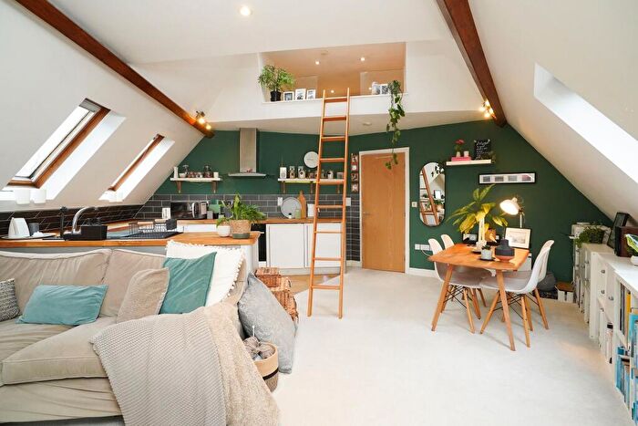 1 Bedroom Flat For Sale In Kenwood Park Road, Sheffield, S7