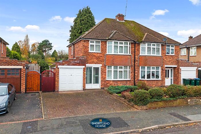 3 Bedroom Semi Detached House For Sale In Dillotford Avenue, Styvechale, Coventry, CV3