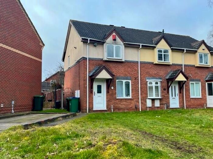 2 Bedroom Property To Rent In Wenyon Close, Tipton, DY4