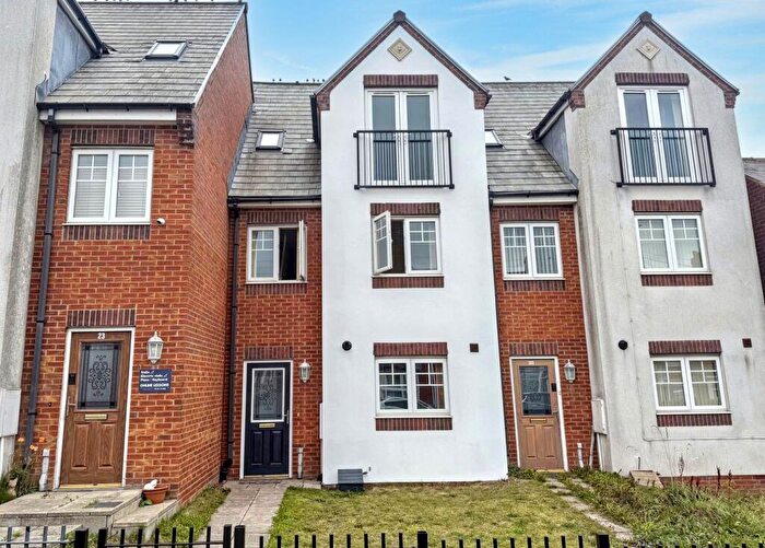3 Bedroom Town House For Sale In Tyne Vale, Stanley, Durham, DH9