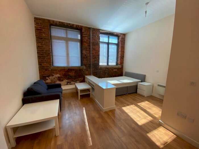 Studio To Rent In East Street, Leeds, LS9
