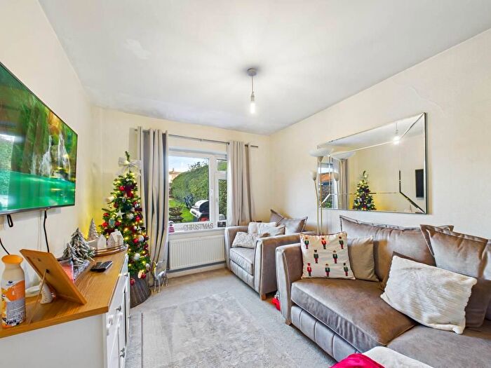 2 Bedroom Semi-Detached Bungalow For Sale In Ash Grove, South Elmsall, Pontefract, WF9