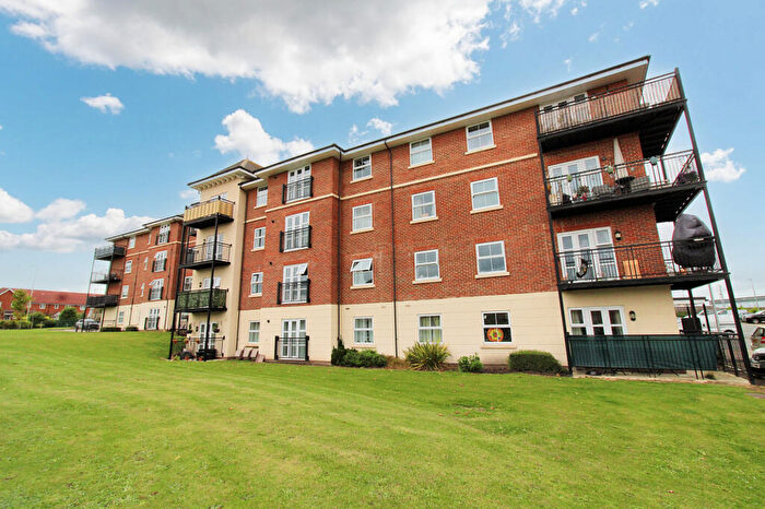 2 Bedroom Apartment For Sale In Lewis House, Sopwith Drive, Farnborough, GU14