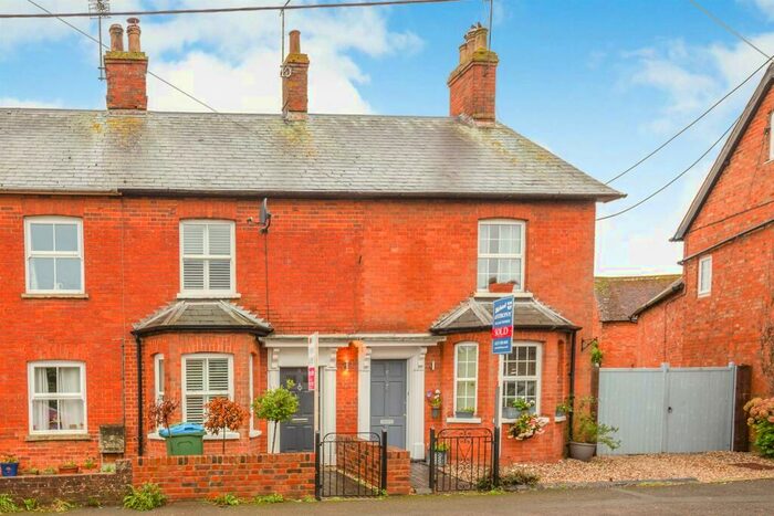 2 Bedroom Terraced House For Sale In Wing Road, Stewkley, Leighton Buzzard, LU7