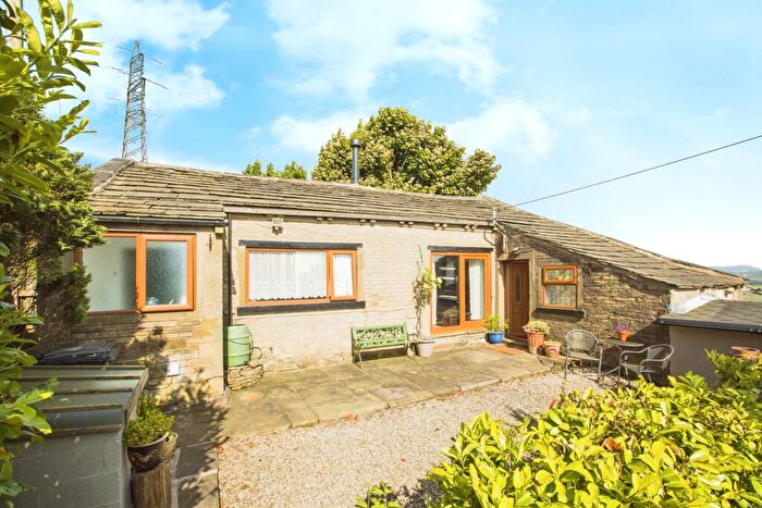 2 Bedroom Bungalow For Sale In Perseverance Road, Queensbury, Bradford, West Yorkshire, BD13
