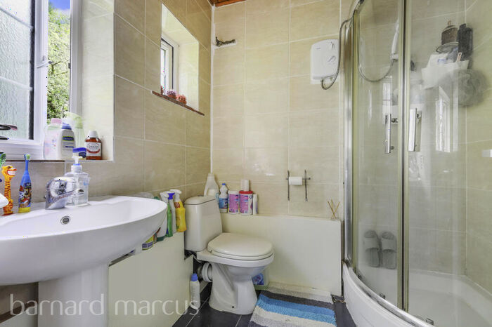 2 Bedroom Apartment To Rent In Christ Church Mount, Epsom, KT19