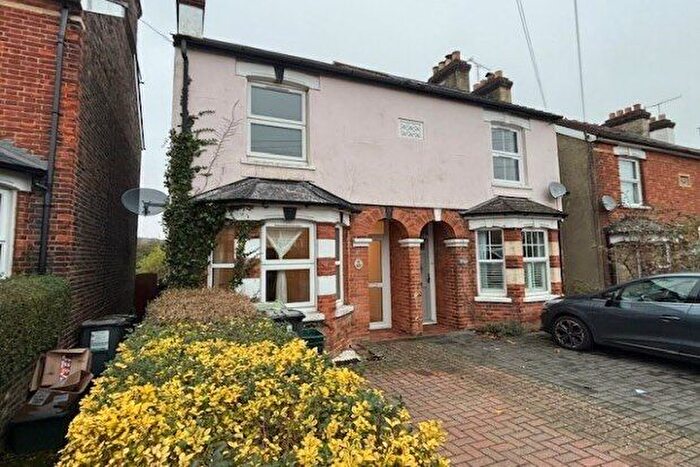 2 Bedroom Semi-Detached House To Rent In Hectorage Road, Tonbridge, TN9