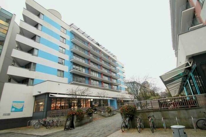 1 Bedroom Flat To Rent In Cathedral Walk, Bristol, BS1