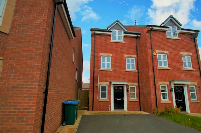 4 Bedroom Semi-Detached House To Rent In Gibraltar Close, Coventry, CV3