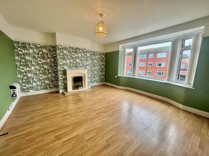 3 Bedroom Flat To Rent In Roman Bank, Skegness, PE25